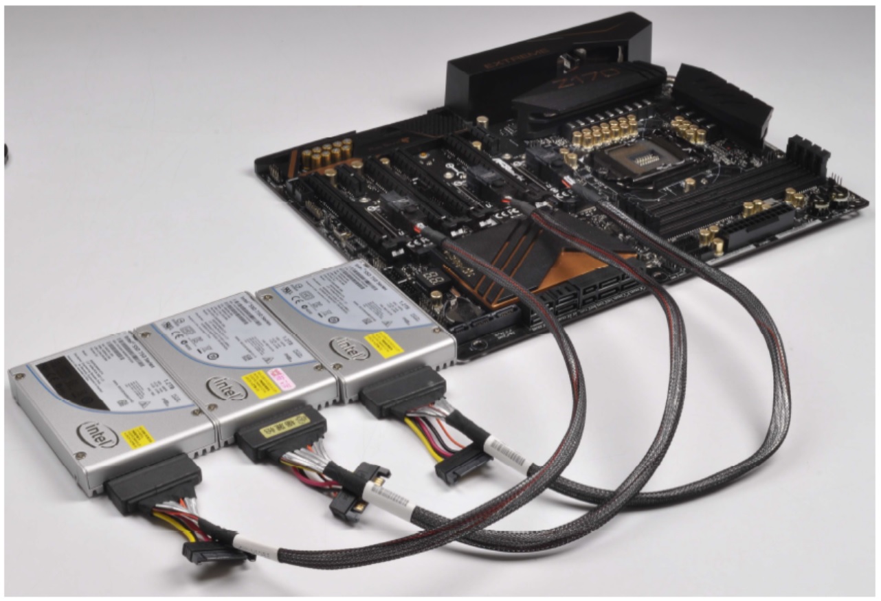 Board Features, Visual Inspection - The ASRock Z170 Extreme7+